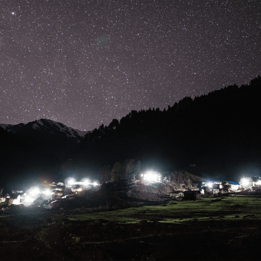 Mini-réseau rural hydroélectrique au Népal