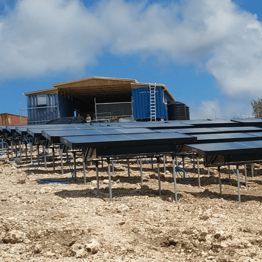 Ecofriendly and autonomous atmospheric water plant