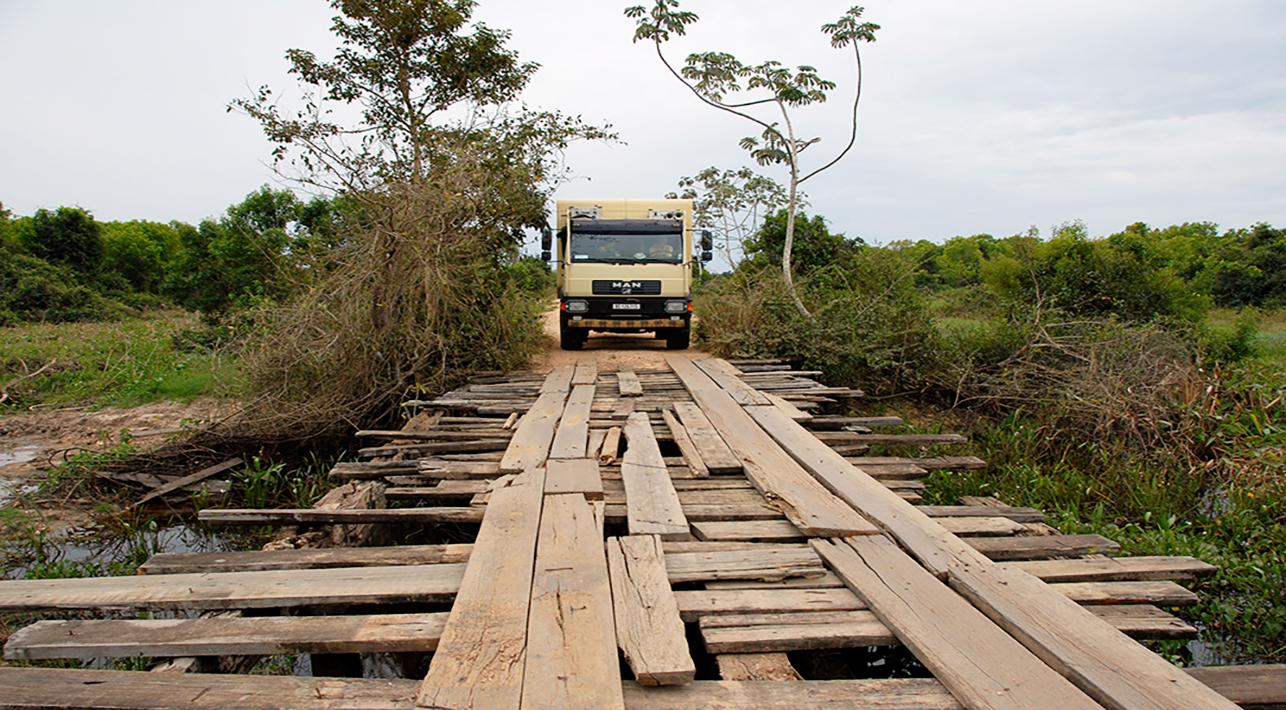 pepamobil on a bridge