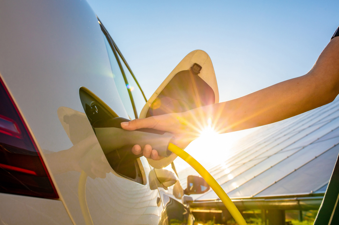 PES-image-avec-voiture